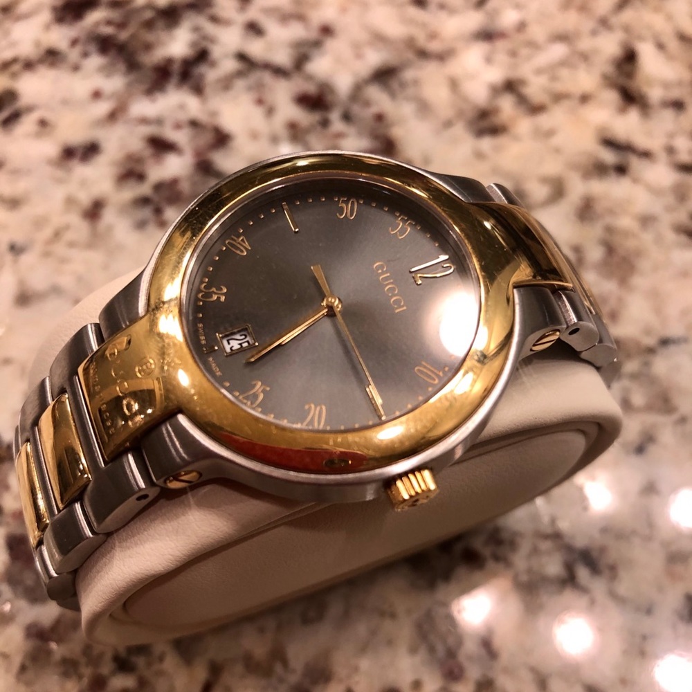 Men’s Gucci Timepiece